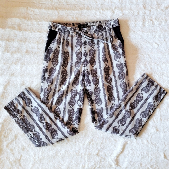 Like New Sachin+Babi Black & White Lace Print Silk Pants Trousers Size US 4 - Picture 2 of 8